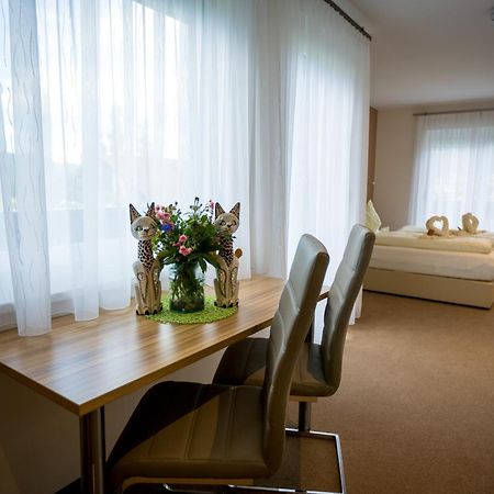 Gaestehaus Krappinger/Pizzeria Mamma Mia Ossiach Luaran gambar