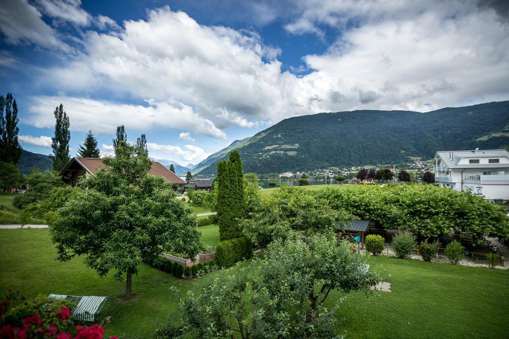 Gaestehaus Krappinger/Pizzeria Mamma Mia Ossiach Luaran gambar